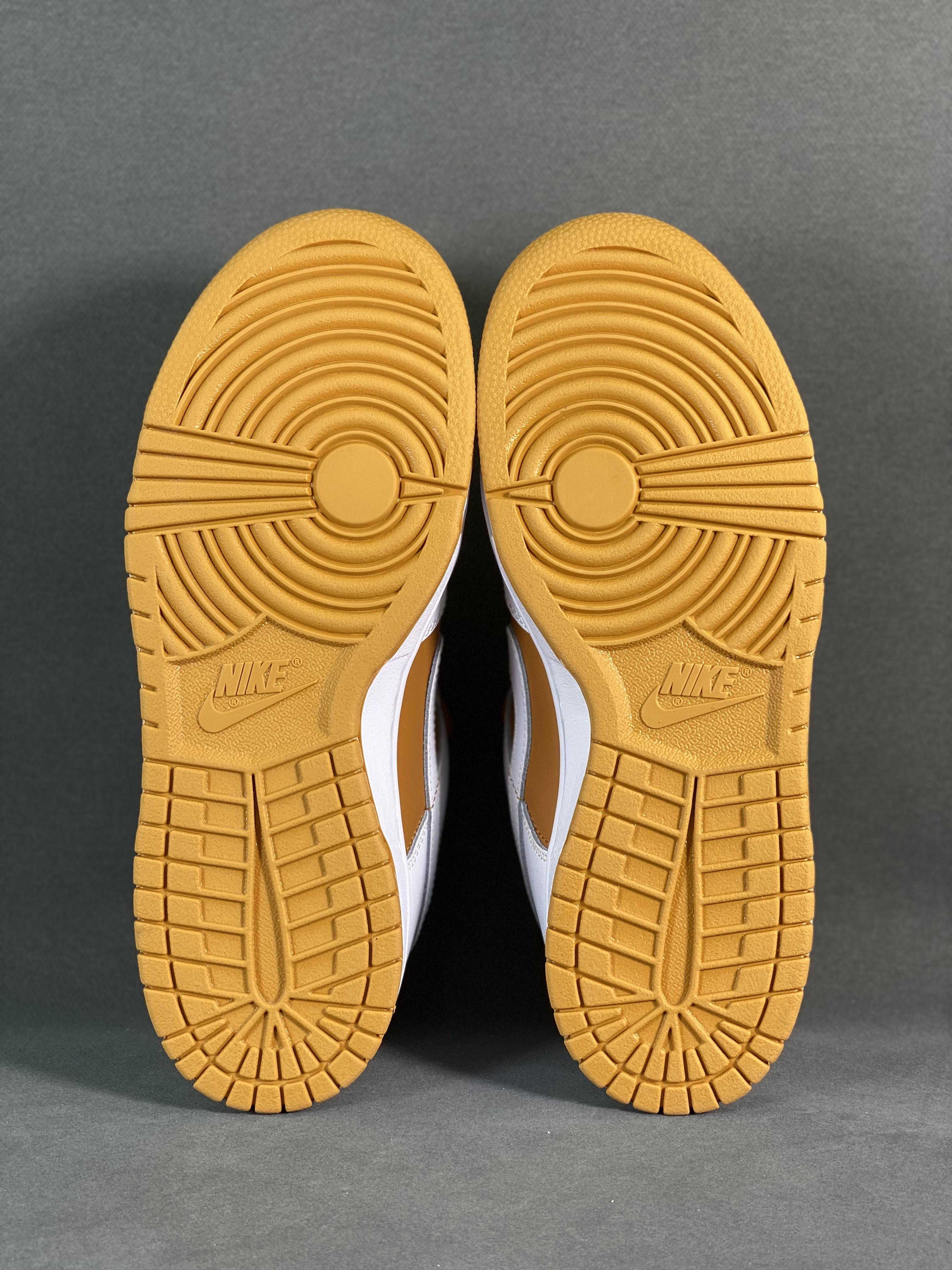 Dunk Sb Low Safari Olympics Item Number: Fz1233 002 Size: 36-46 (with Half Size) Using Simple Color Matching, Simple And Casual. Jordan Brand Logo On The Shoe Body, 9 - Image 4